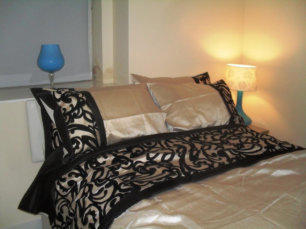 Corwen Holiday Apartment Llandudno Bagian luar foto
